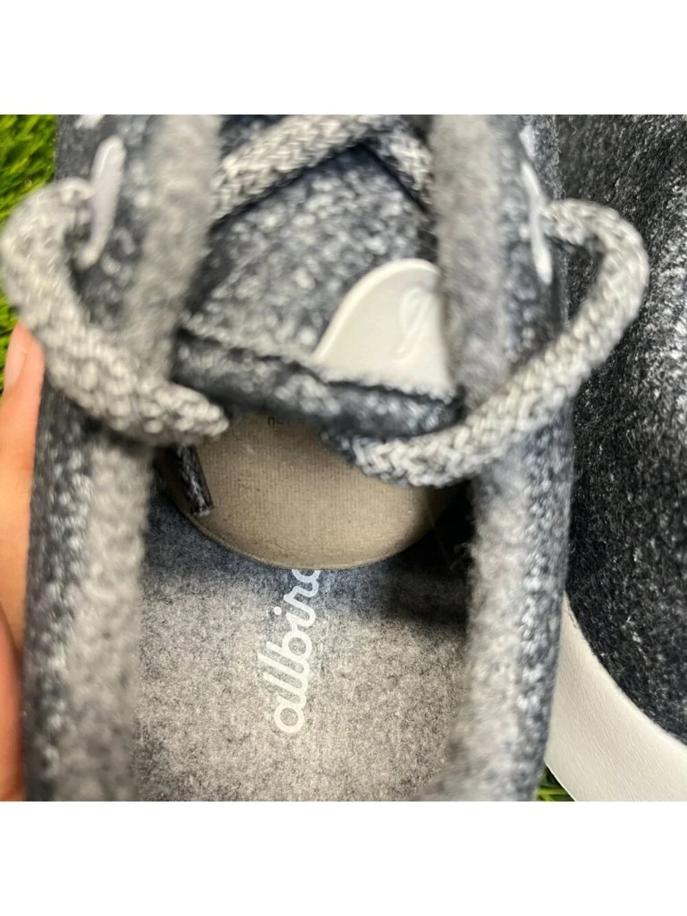 Allbirds Wool Runners Womens Size 9 Gray White Running Walking Shoes Sneakers